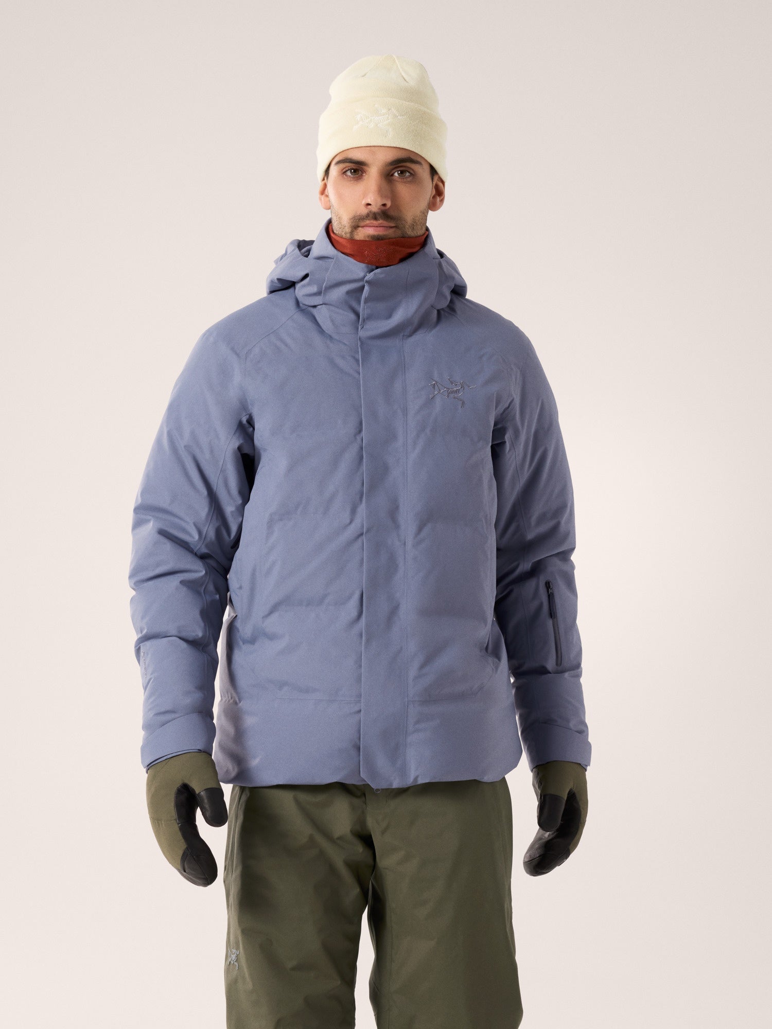 Arcteryx fissile men's insulated jacket blue ski and snowboard jacket image 3