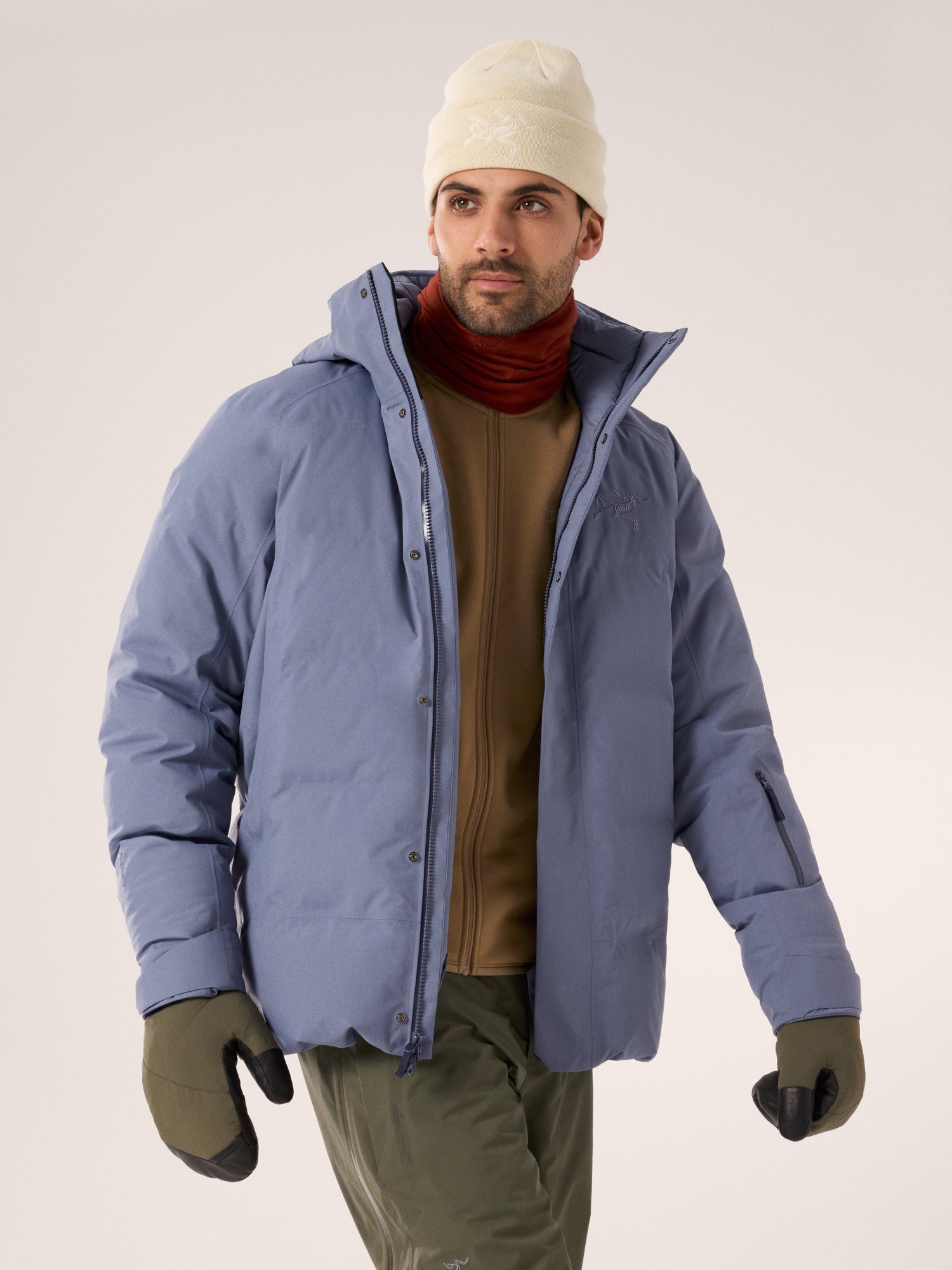 Arcteryx fissile men's insulated jacket blue ski and snowboard jacket image 4