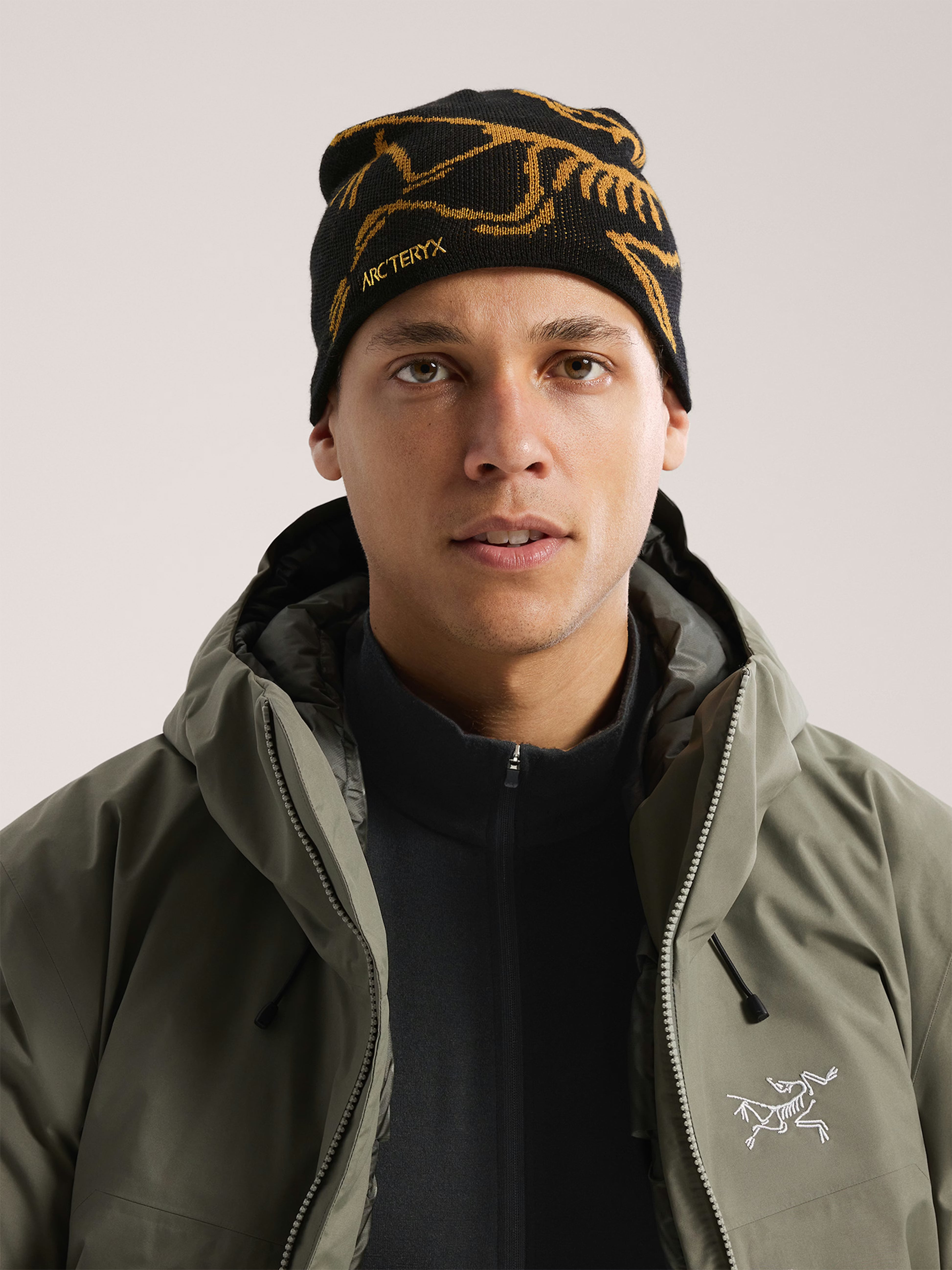 Bird Head Toque Black and Gold