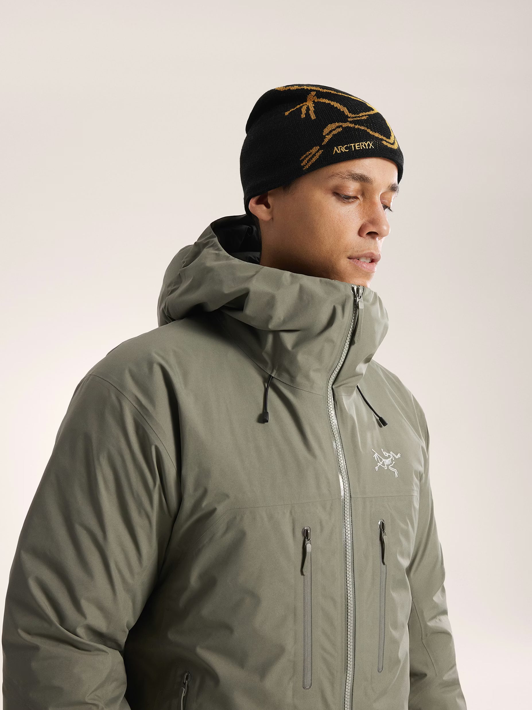 Bird Head Toque Black and Gold