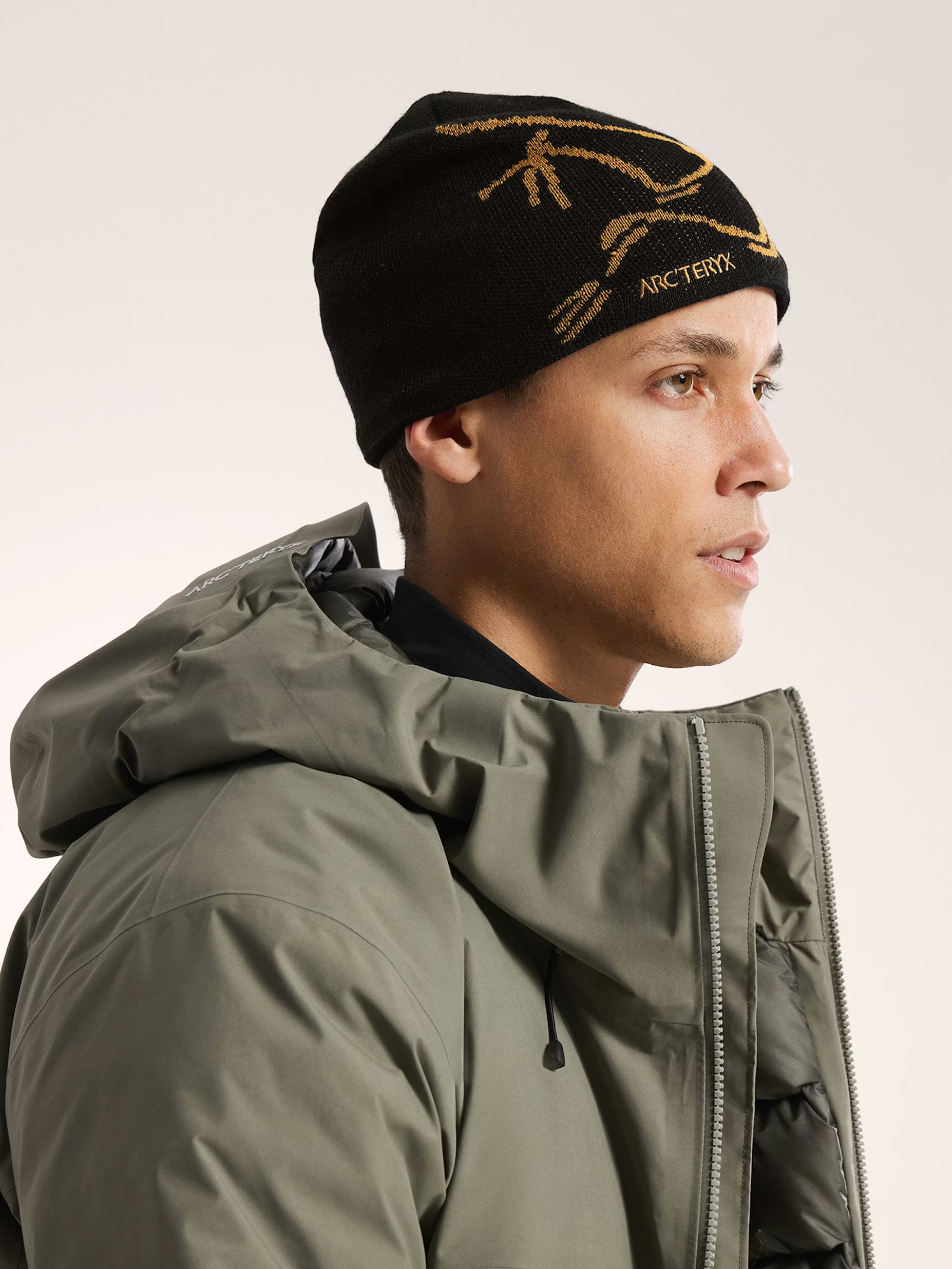 Bird Head Toque Black and Gold
