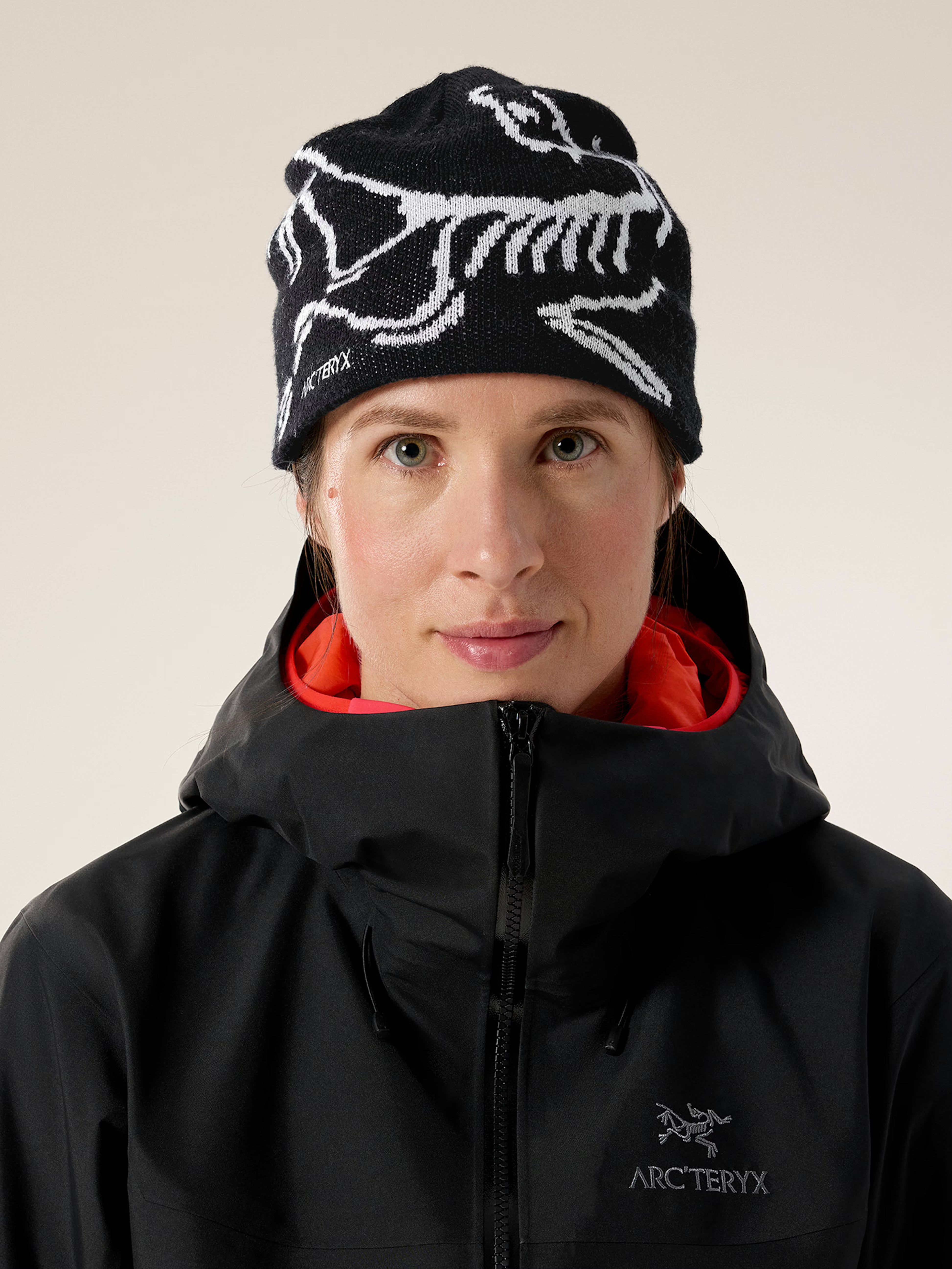 Bird Head Toque Black and White