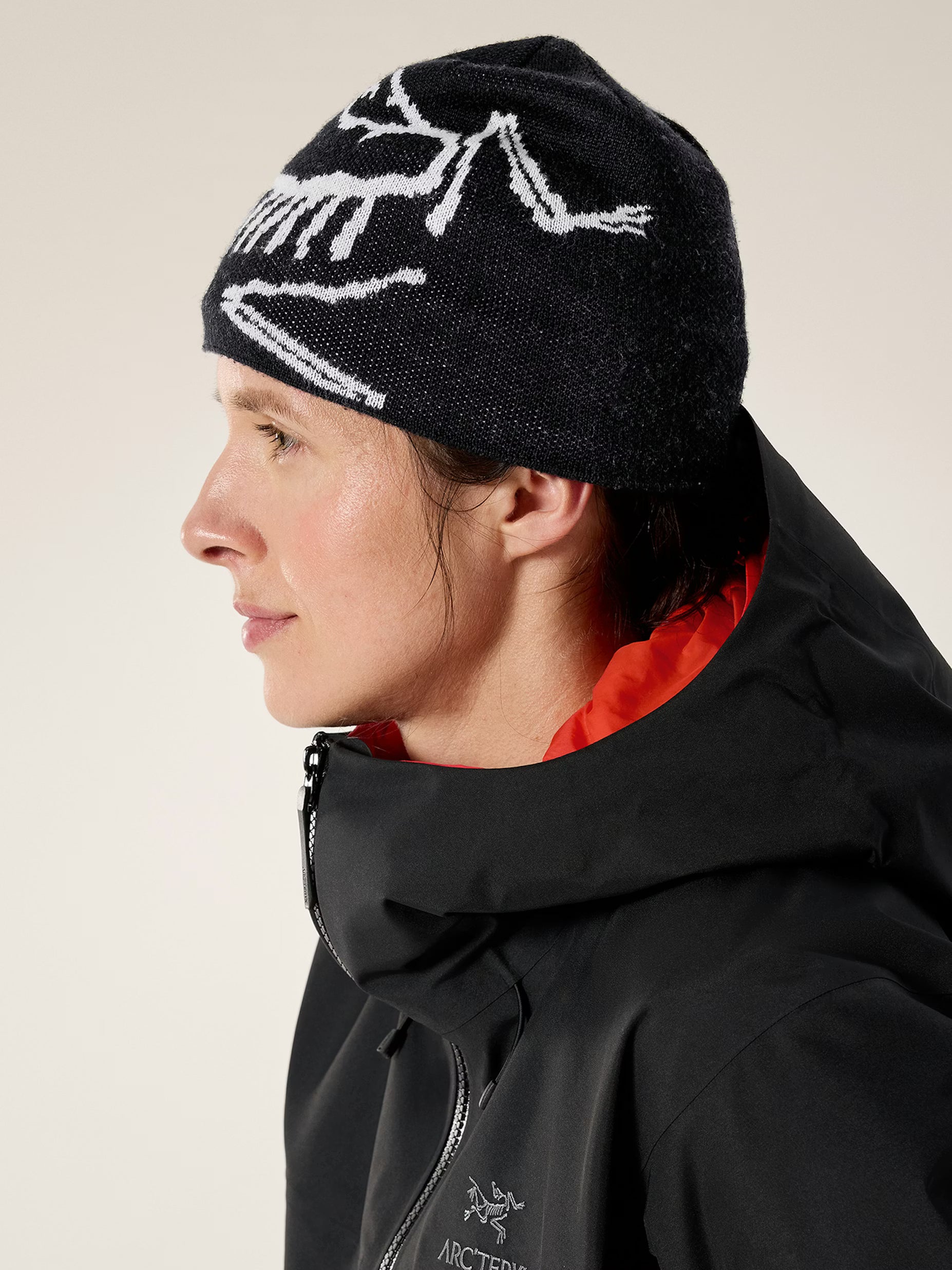 Bird Head Toque Black and White