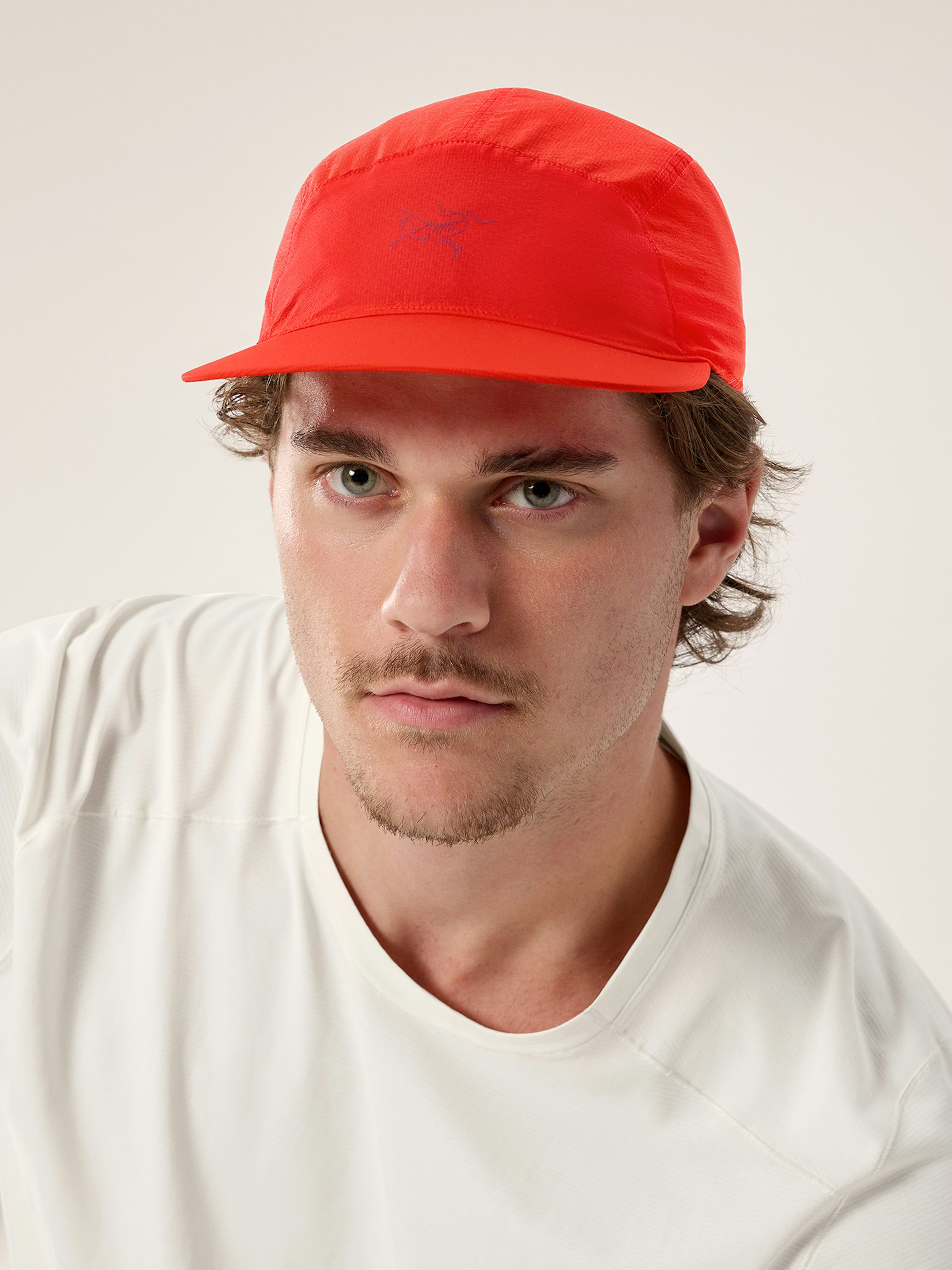 Aerios 5 Panel Cap Red